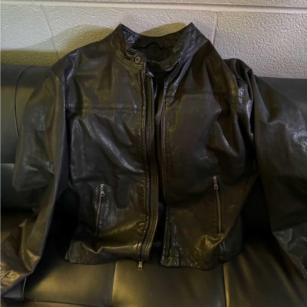 Banana Republic leather bomber jacket